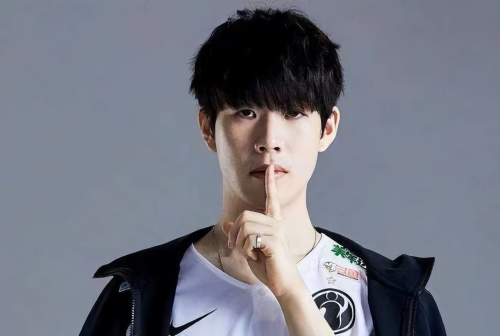 LPL季后赛战队积分情况，最后谁能进S赛呢？