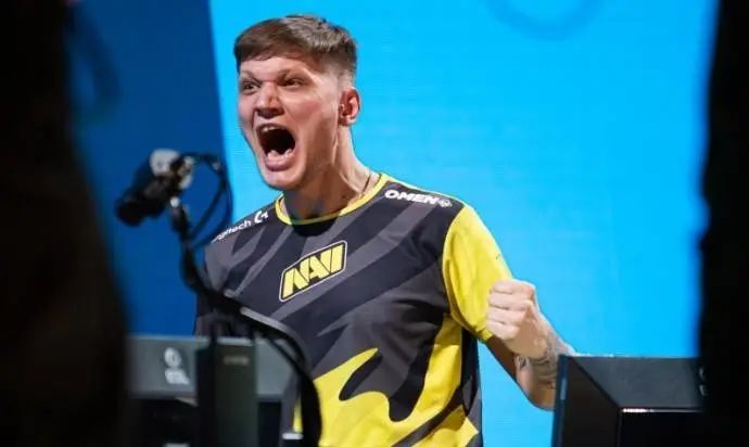 电竞比分网：CSGO A队镀金大赚，es3tag即将加盟C9